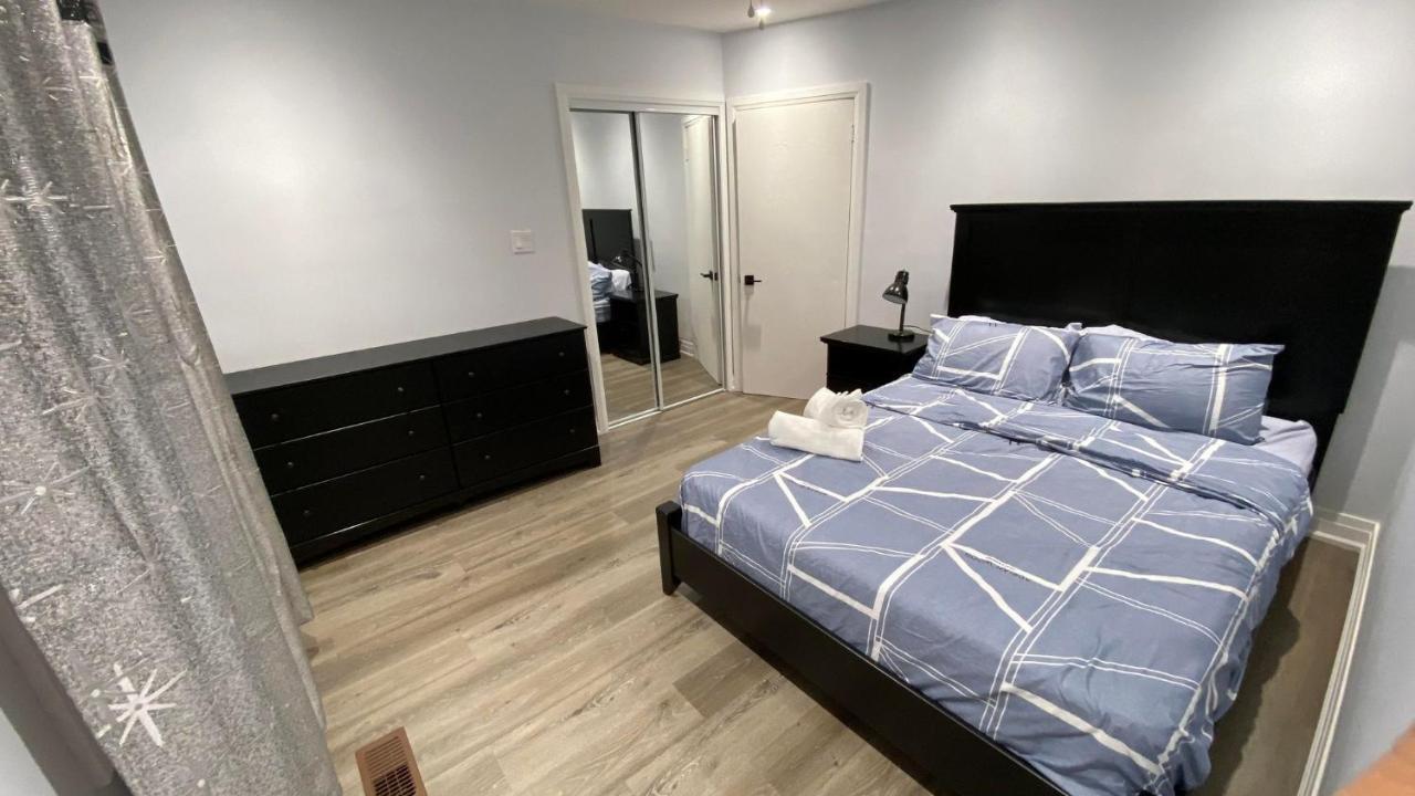 Spectacular 3 Bedroom 2 Wr House - Close To Airport Toronto Exterior photo
